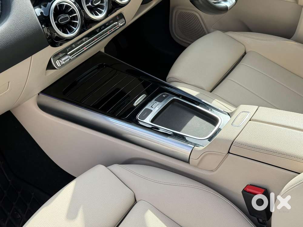 Mercedes-benz Gla 200, 2024, Petrol