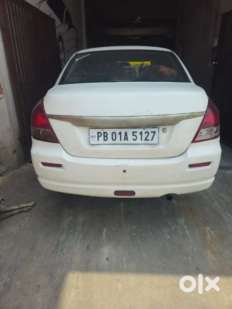 Maruti Suzuki Dzire 2015