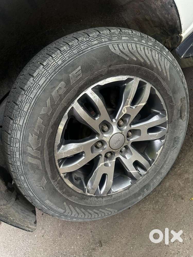 Ford Endeavour 2017 Diesel 182000 Km Driven