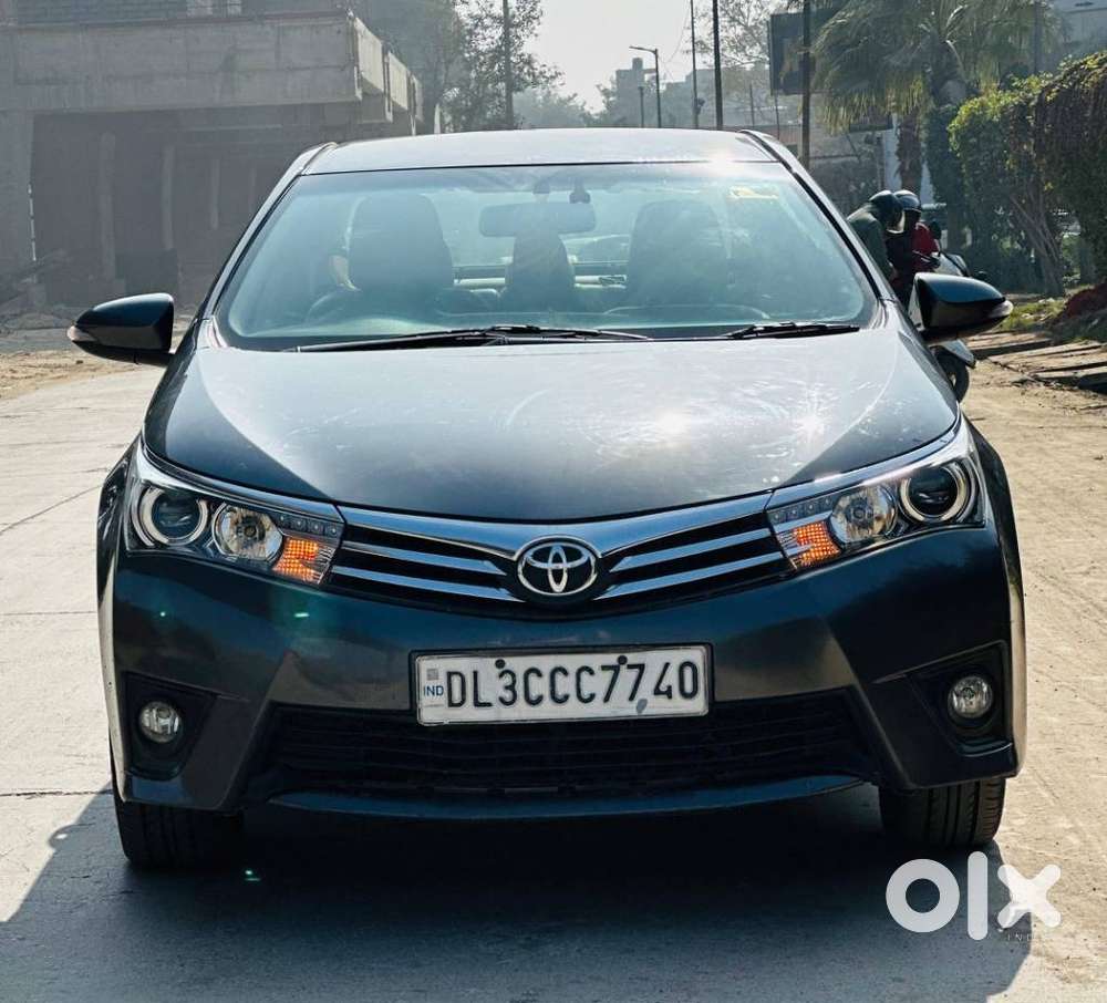 Toyota Corolla Altis 2013-2017 Vl At, 2015, Petrol