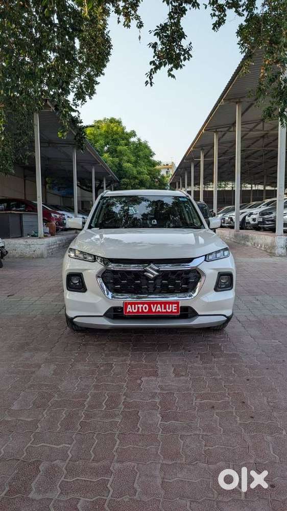 Maruti Suzuki Grand Vitara 1.5 Sigma Smart Hybrid, 2025, Petrol