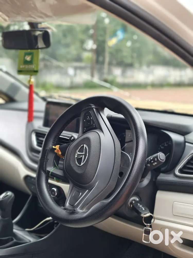Tata Altroz 1.2 Xm Plus 2022