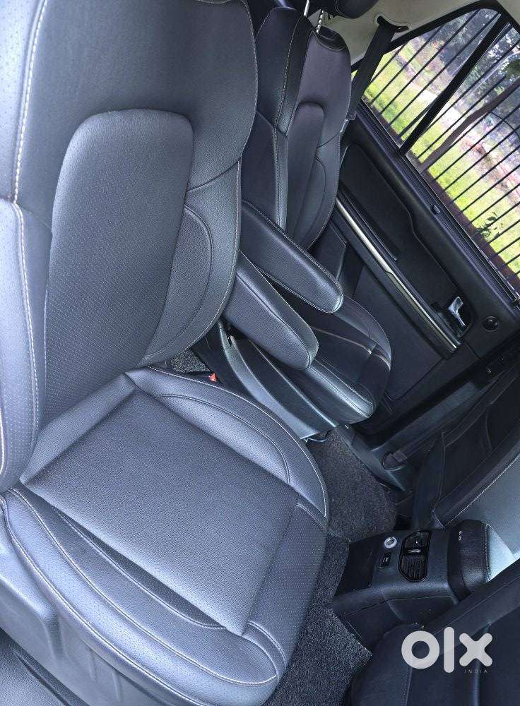 Tata Hexa 2.2 Xta 4x2 7 Str, 2018, Diesel