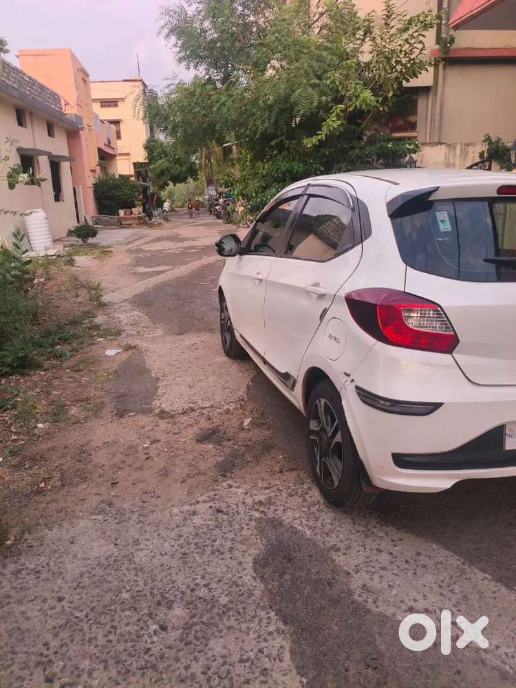 Tata Tiago 2021 Petrol 65000 Km Driven