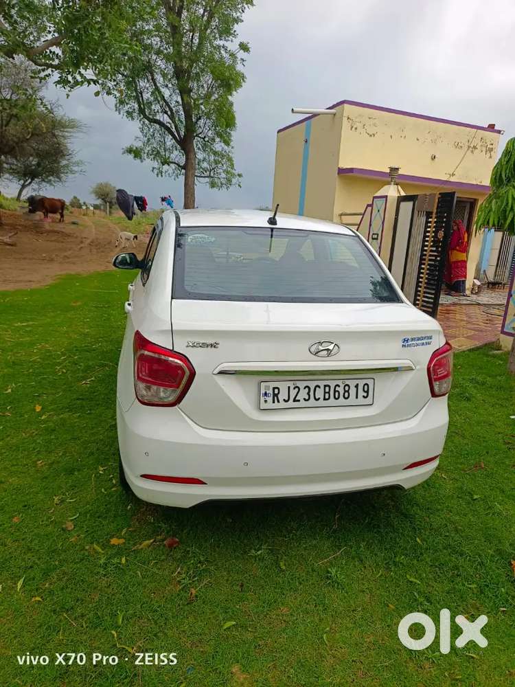 Hyundai Xcent 2016 Model