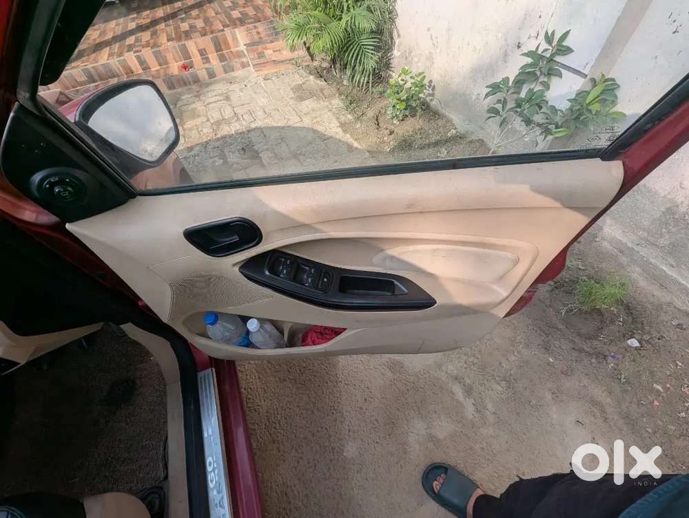 Ford Aspire.