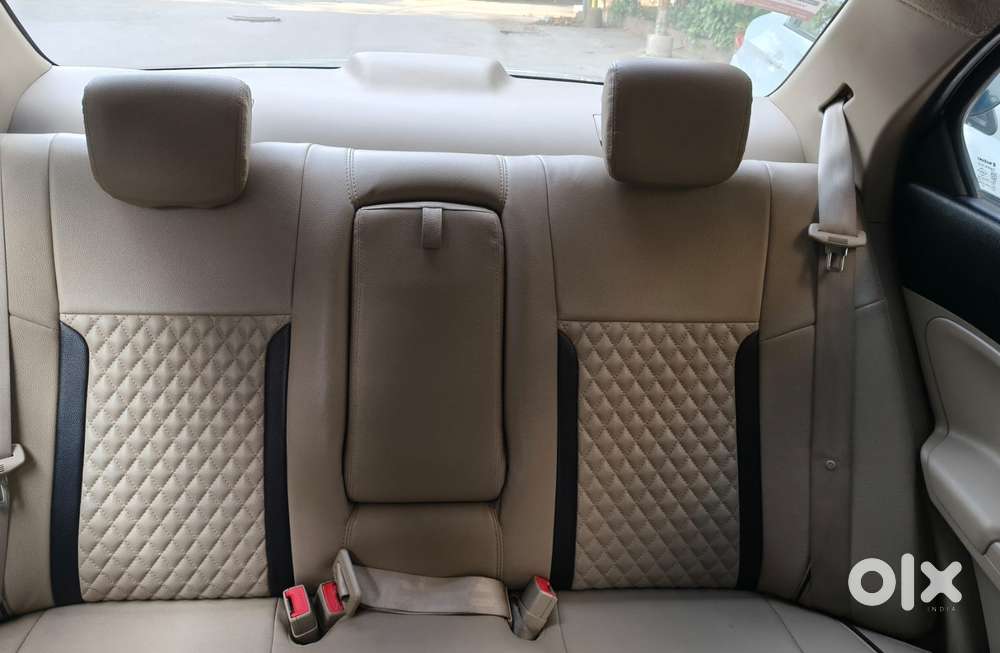 Maruti Suzuki Swift Dzire Vxi Optional, 2023, Petrol