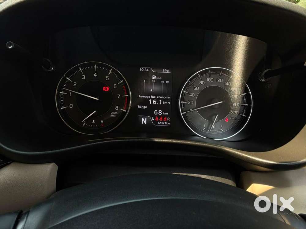 Toyota Glanza 1.2 V Amt, 2025, Petrol