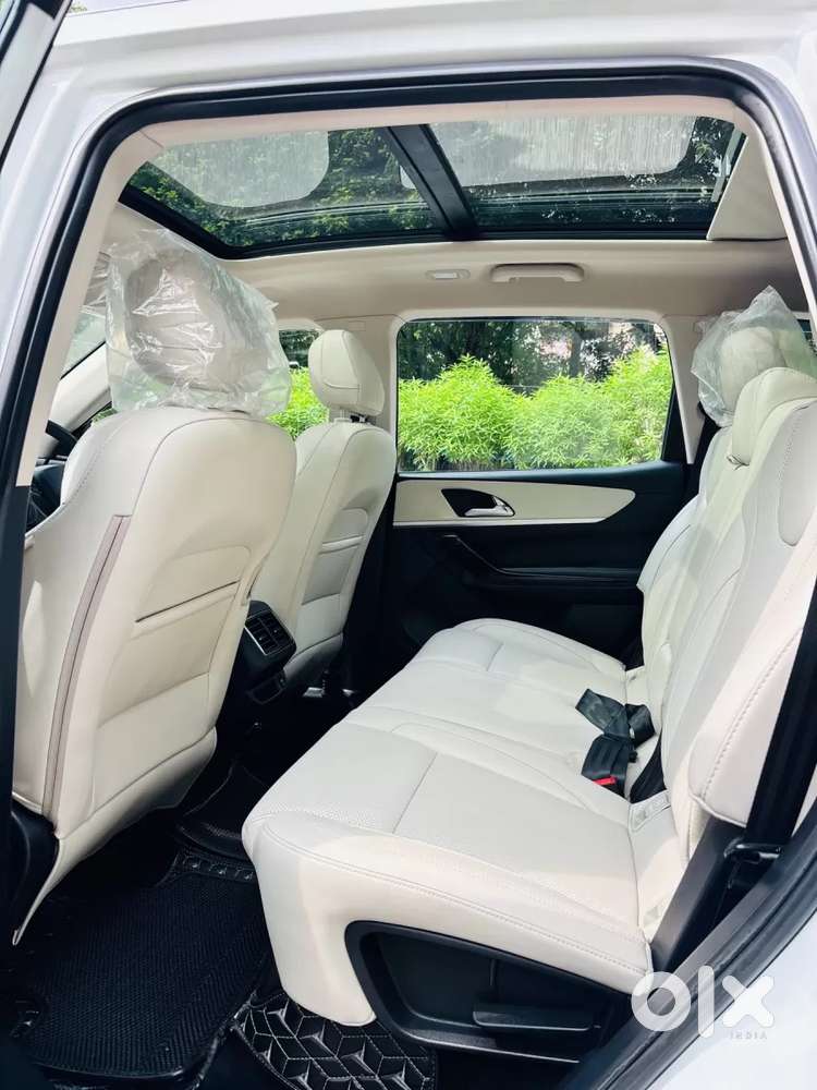 Mahindra Xuv700, 2024, Diesel