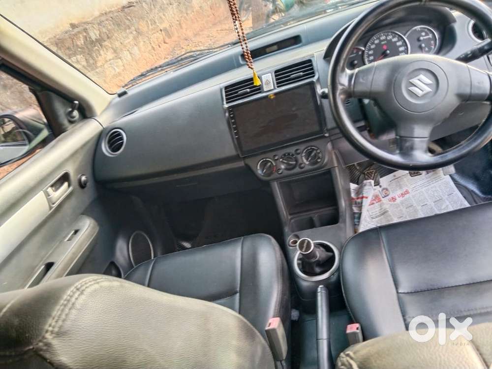 Maruti Suzuki Swift 2004-2010 Vxi Bsiv, 2011, Petrol