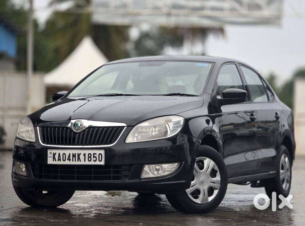 Skoda Rapid, 2012, Petrol