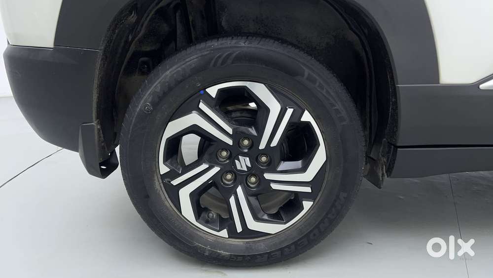 Maruti Suzuki Brezza Zxi Plus At, 2022, Petrol