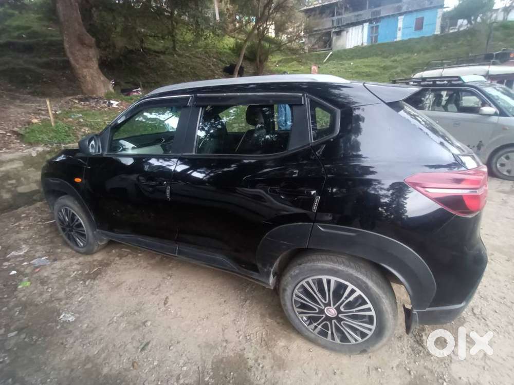 Nissan Magnite Xe  Converted Into Xl 2024 Petrol Manual