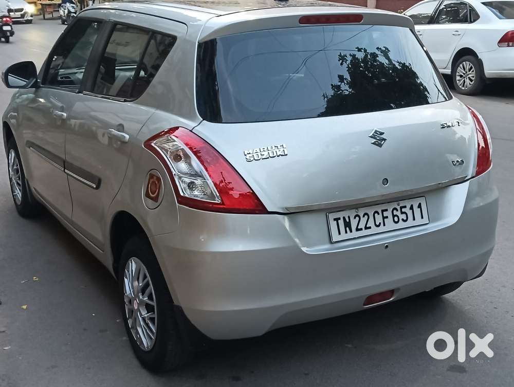 Maruti Suzuki Swift Vxi + Manual, 2012, Petrol