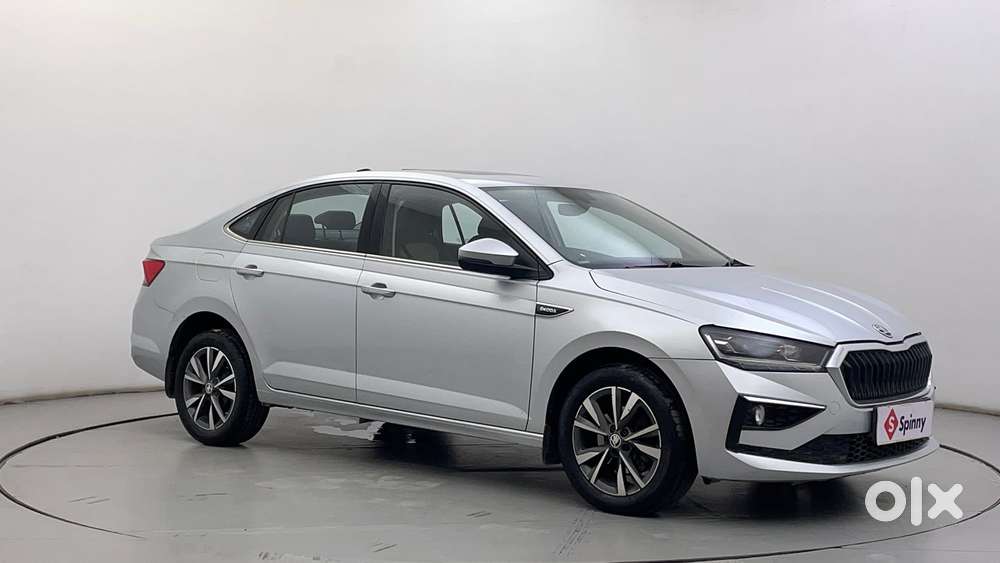 Skoda Slavia Style 1.0l Tsi At, 2022, Petrol