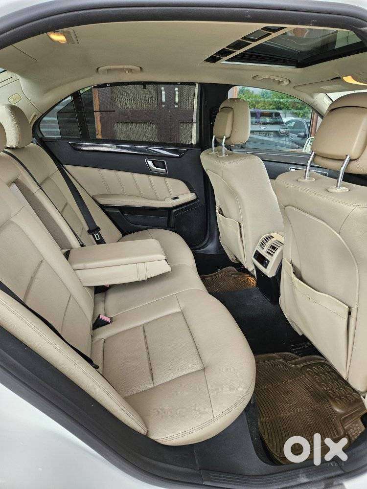 Mercedes-benz E-class E 200 Cgi Avantgarde, 2013, Petrol