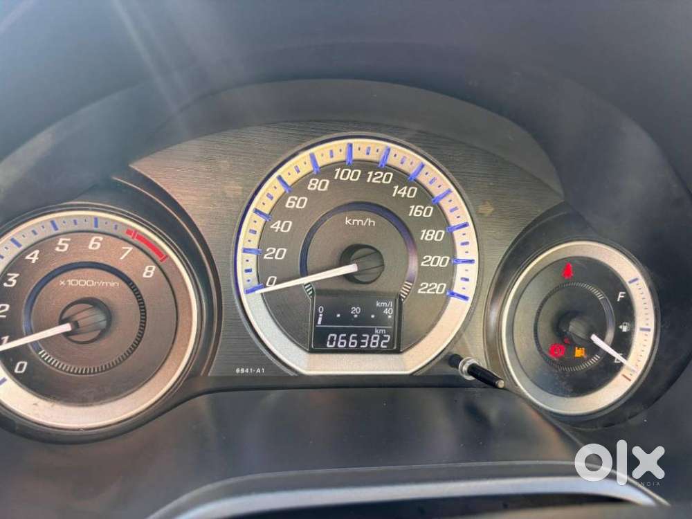 Honda City Edge Edition Sv, 2013, Petrol