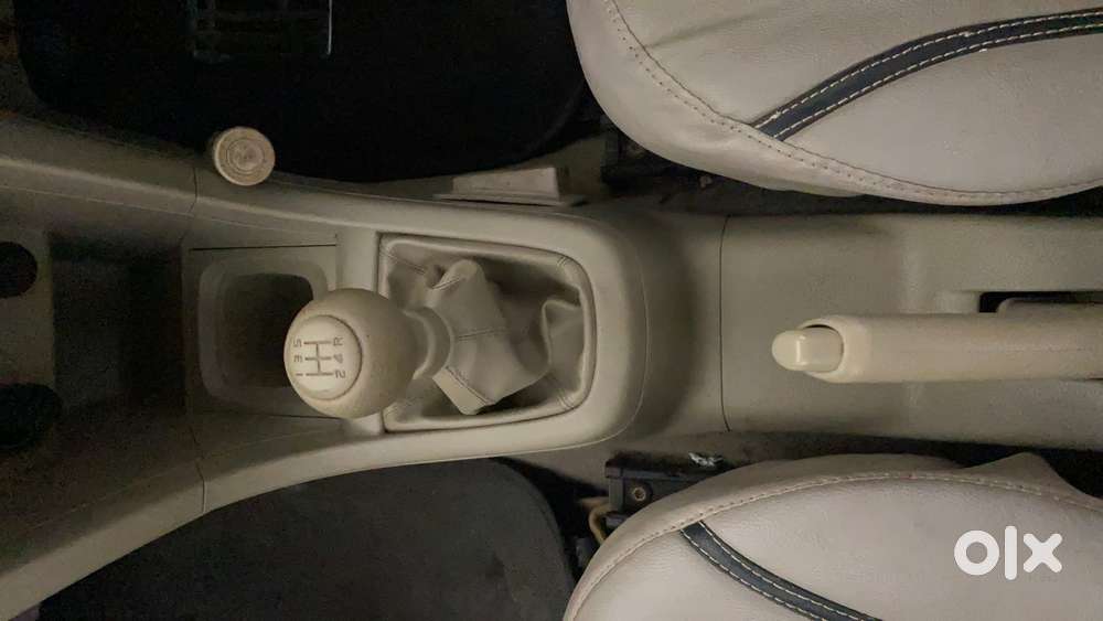 Maruti Suzuki Swift Dzire 1.2 Lxi (o), 2016, Petrol