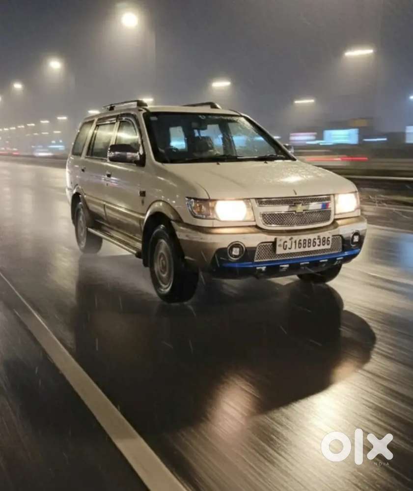 Chevrolet Tavera 2013 Model