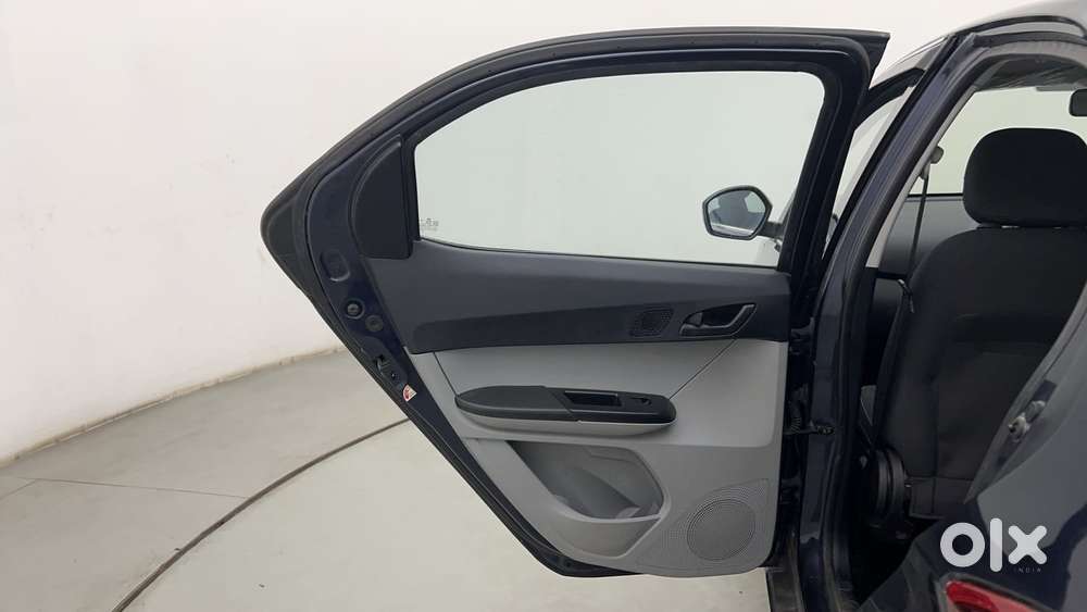 Tata Tiago 1.2 Revotron Xm Cng, 2022, Cng & Hybrids