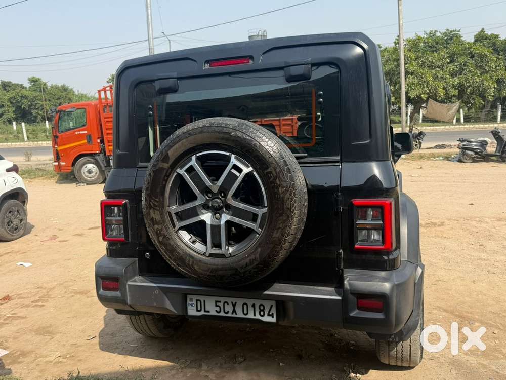 Mahindra Thar Roxx 2025