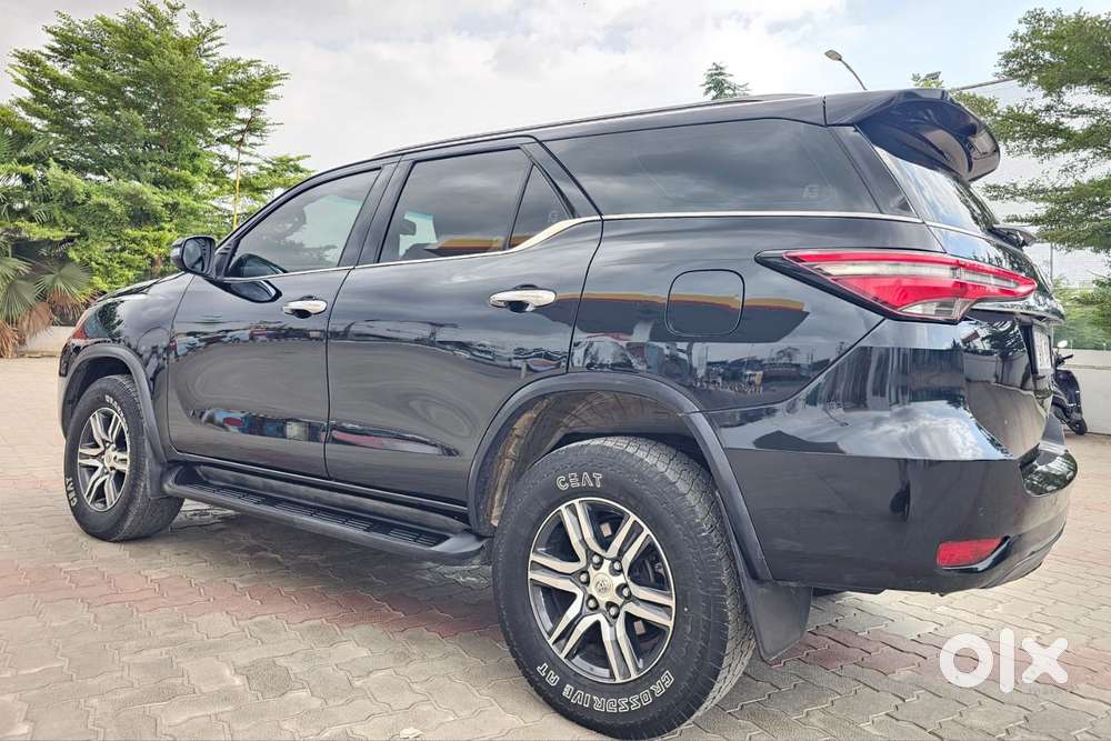 Toyota Fortuner 4x2 Mt 2.8 Diesel, 2022, Diesel