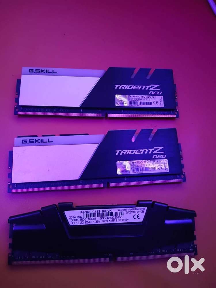 Selling 3 RAM stick DDR4 16GB x 3 3600MHZ