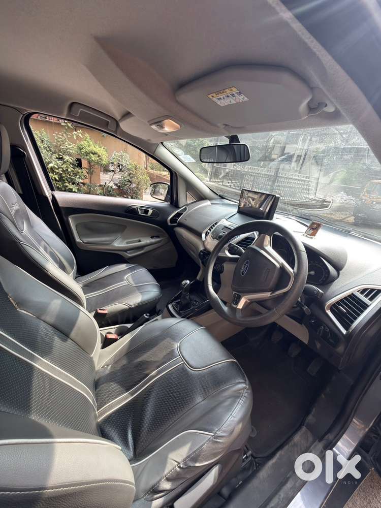 Urgent- Ford Ecosport Petrol Manual 2016