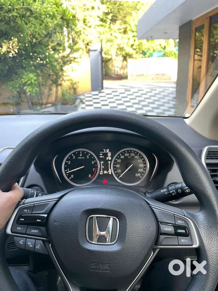 Honda City 5th Gen V Mt I-vtec  2022 Model  Feb 2023 Reg  Low Km