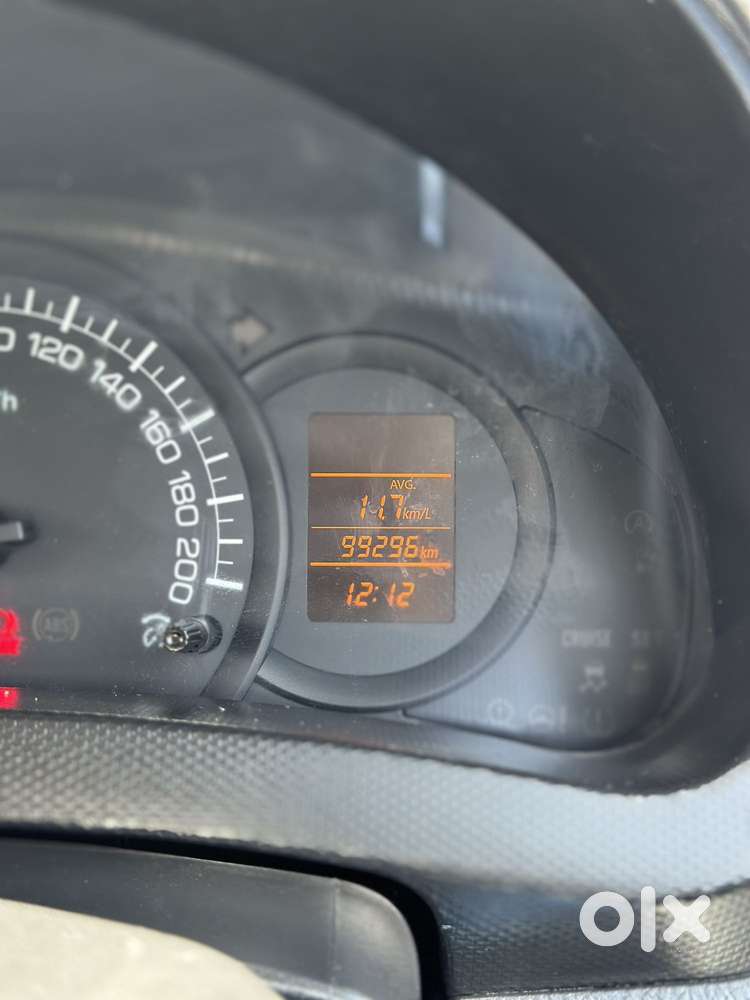 Maruti Suzuki Swift Lxi Option, 2017, Cng & Hybrids