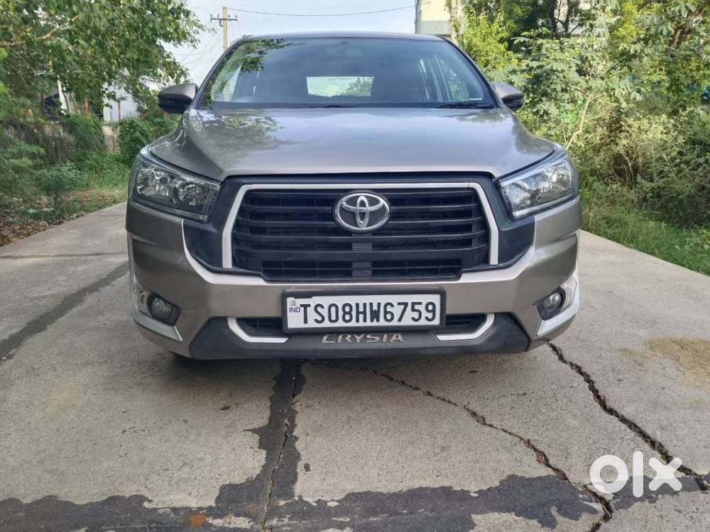 Toyota Innova Crysta 2.4 G Mt 8s, 2021, Diesel