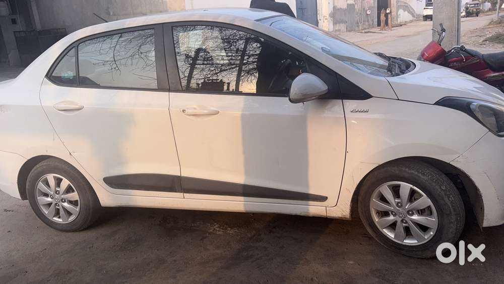 Hyundai Xcent 2014 Diesel 116825 Km Driven