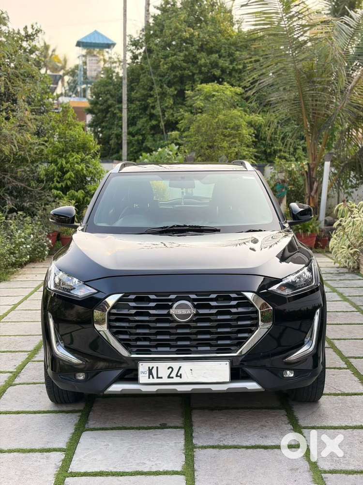 Nissan Magnite 1.0 Xv, 2021, Petrol