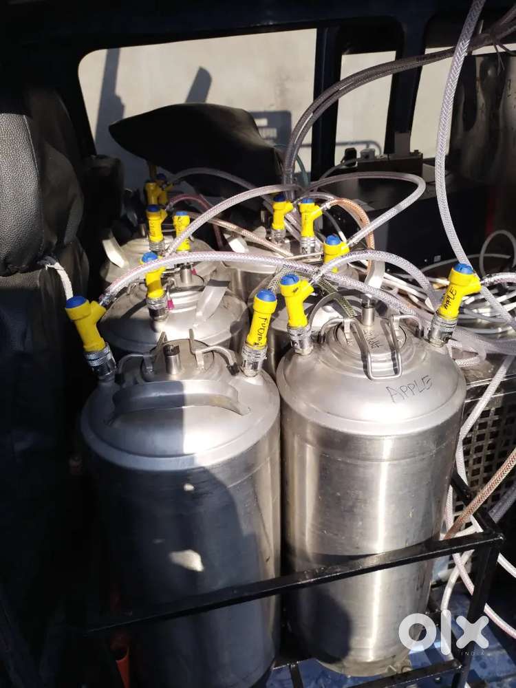 Soda Machine 8 Falavor 2025 Van 2006 Model  Life 2027 Tak