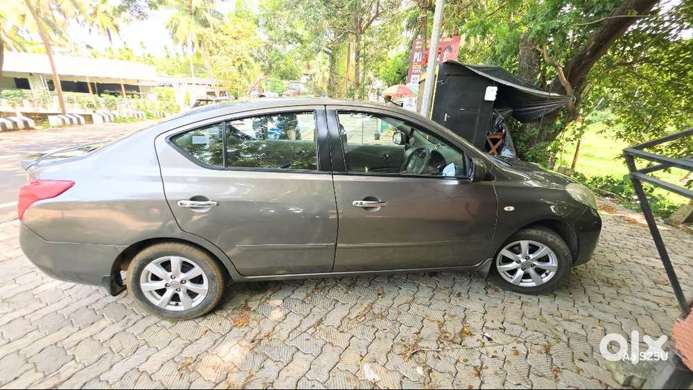 Nissan Sunny Edition 2013 -petrol