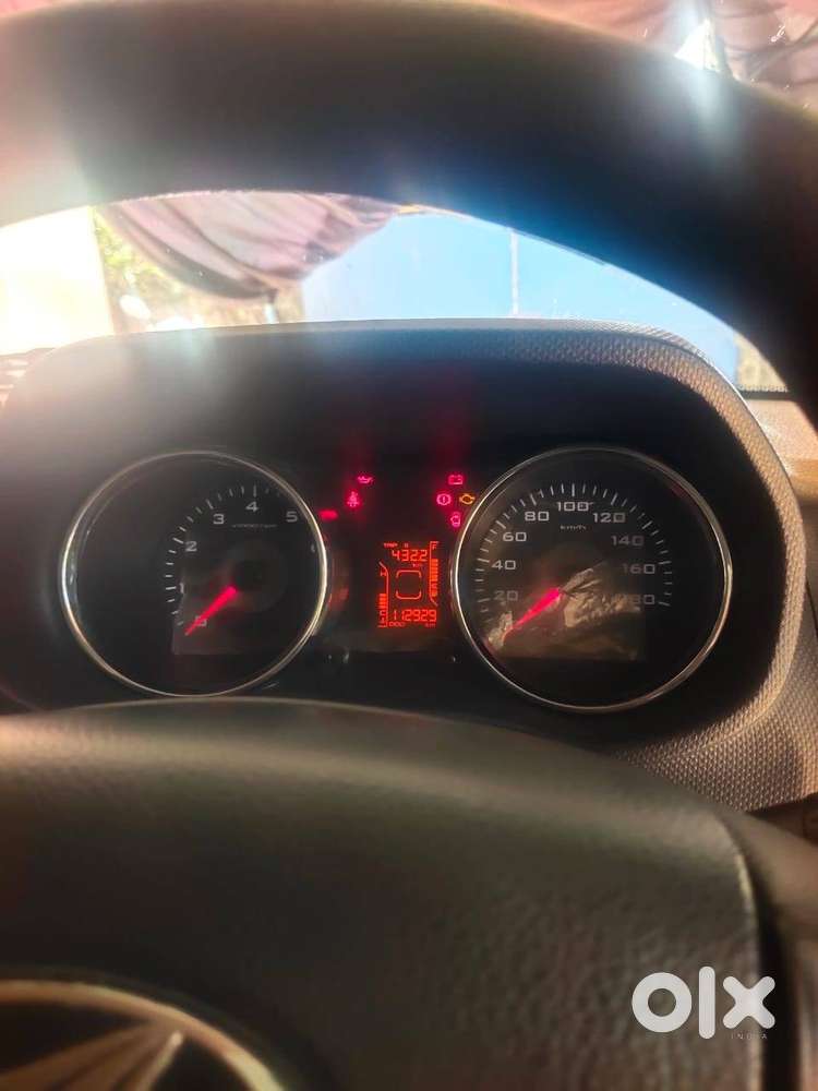 Mahindra Tuv300 Diesel  Well Maintained  Excellent Condition