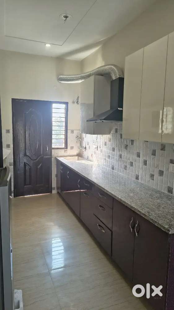 2 BHK IS AVAILABLE FOR RENT
