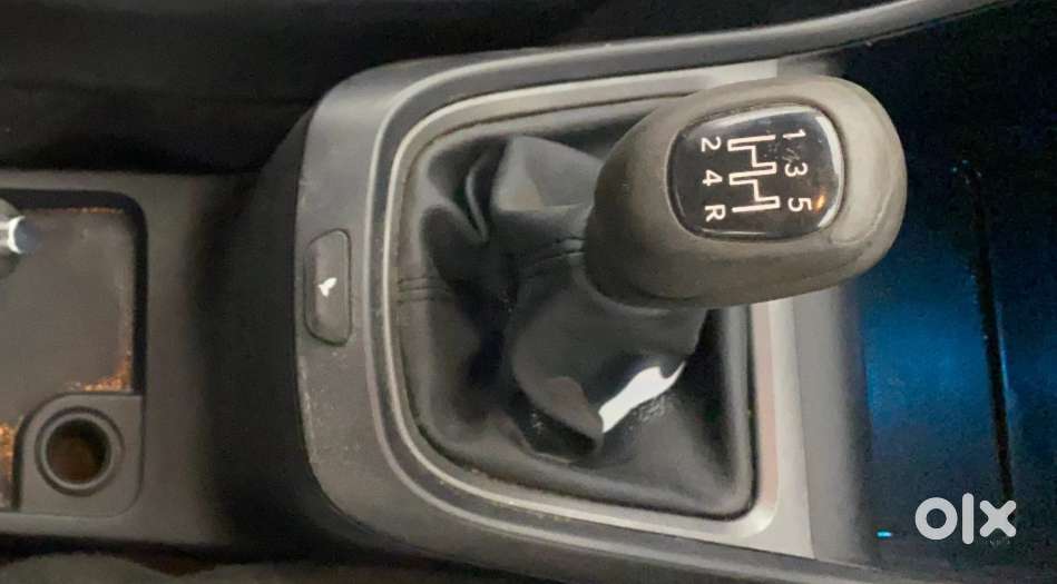 Tata Altroz 1.2 Xt, 2022, Petrol