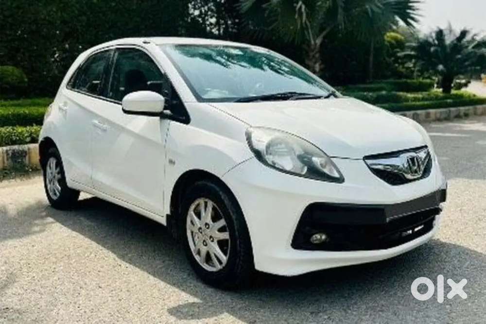 Honda Brio V Automatic 2013