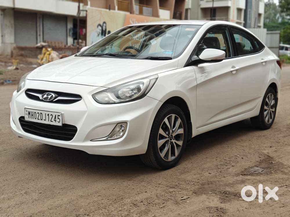 Hyundai Verna Fluidic 1.6 Vtvt Sx Opt, 2014, Petrol