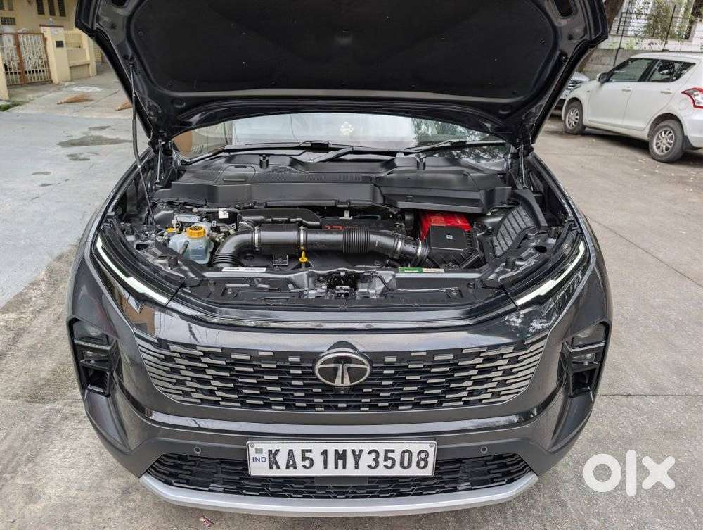 Tata Safari Accomplished X Plus 7 Str Stealth Edition At, 2025, Dies..