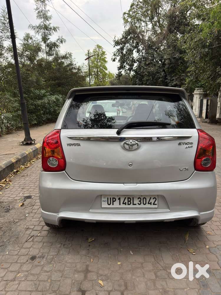 Toyota Etios Liva Trd Sportivo Petrol Ltd, 2011, Petrol