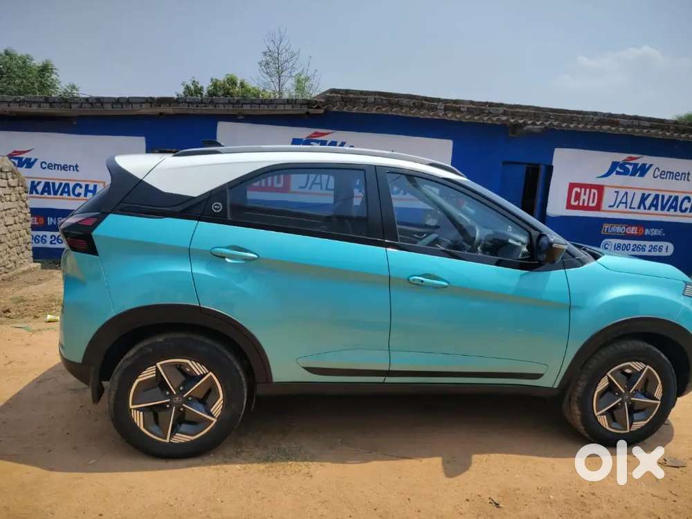 Tata Nexon 2024 Petrol 48600 Km Driven
