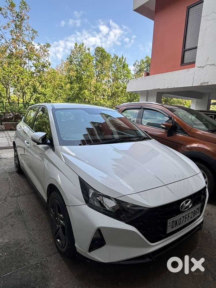 Hyundai I20 Sportz Petrol 2022