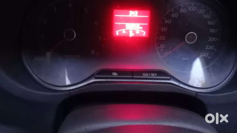 Volkswagen Polo Petrol Highline 1.2l, 2014, Petrol