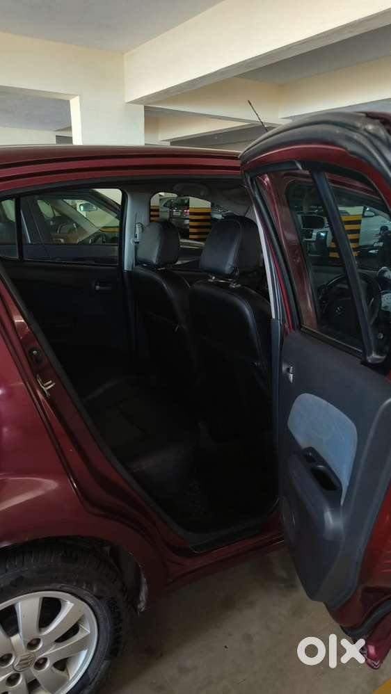 Maruti Ritz Petrol 2010 Year