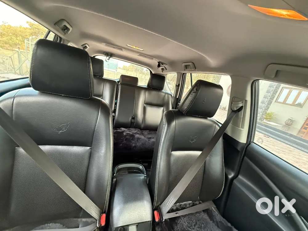 Toyota Innova Crysta 2016