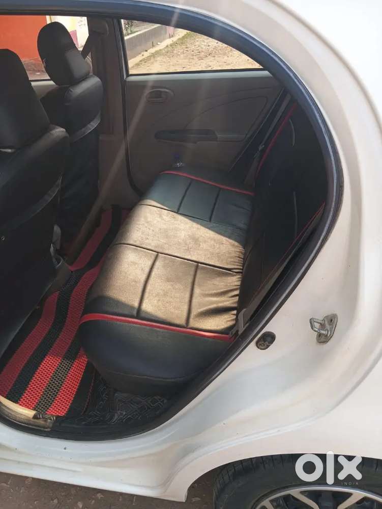 Toyota Etios Liva 2016 Diesel 80000 Km Driven