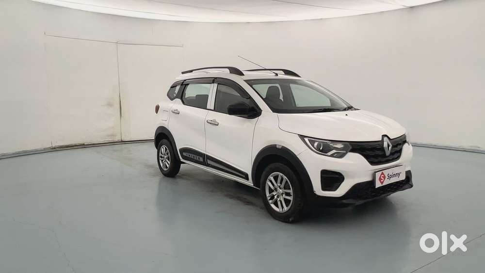 Renault Triber Rxl, 2022, Petrol