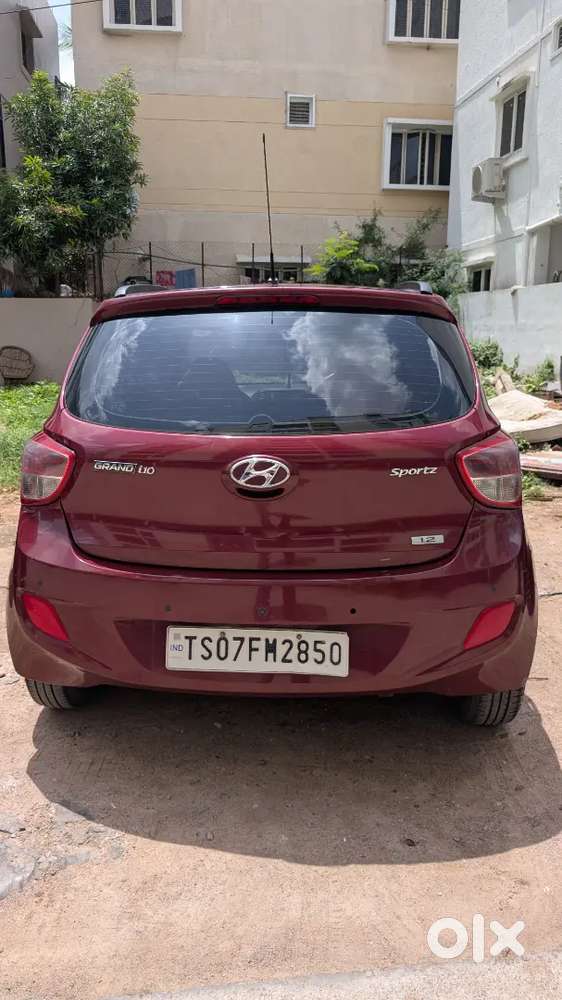 Hyundai Grand I10 Sportz 2016 Petrol